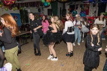 Bild 67 - Jugend Latuff